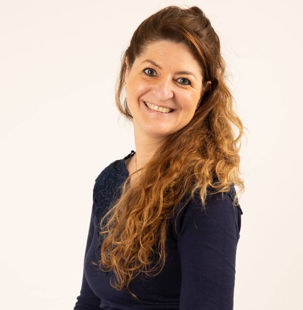 Isabelle BERNARD - Coiffeuse énergéticienne 